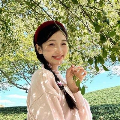 恋综女嘉宾脚踏两条船，整整一周内幕曝光，网友直呼被耍